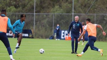 Ecuador-entrenamiento