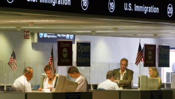 Database Aids Immigration Inspectors’ Work