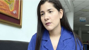 presidenta-del-cpccs-aun-figura-como-funcionaria-de-contraloria-e-indico-que-renunciara-cuando-sea-el-momento-adecuado.ecuapost-1