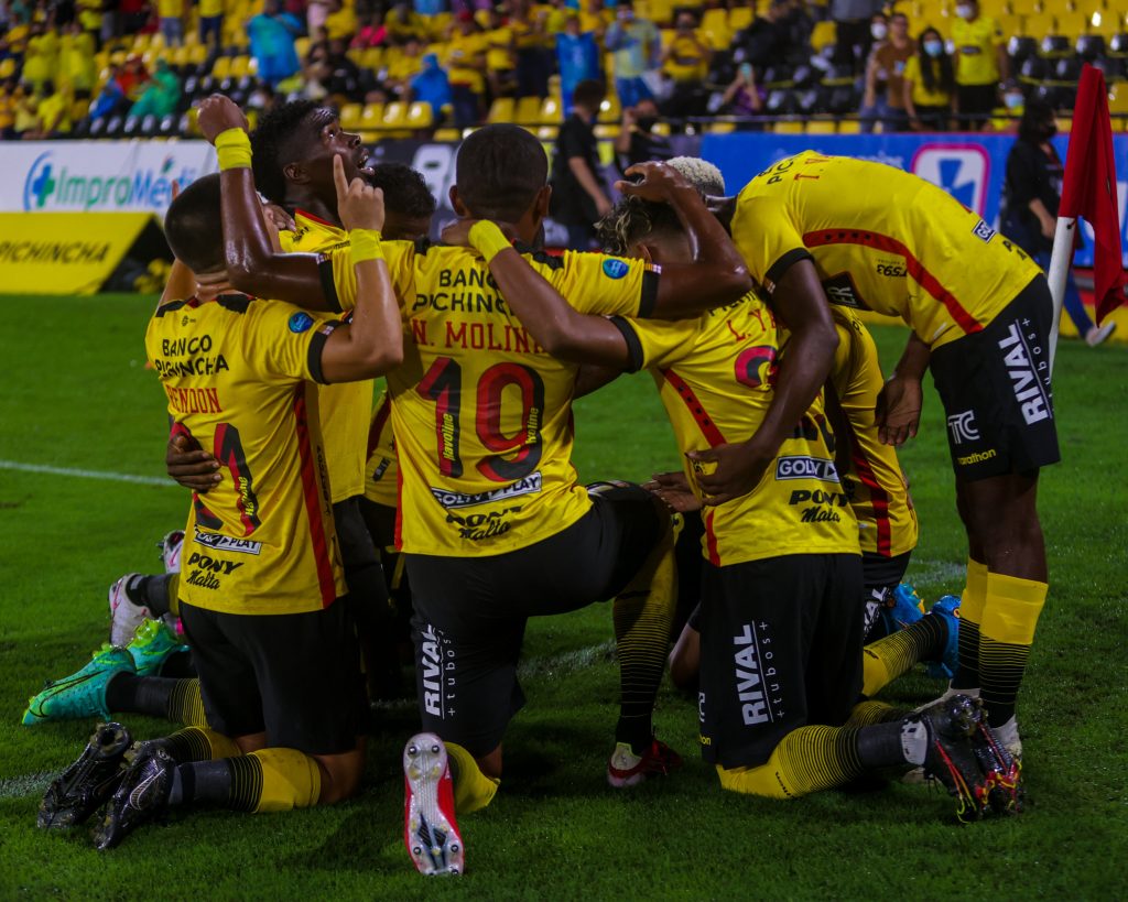 El Ídolo Barcelona Sc logró vencer al último campeón Independiente del Valle